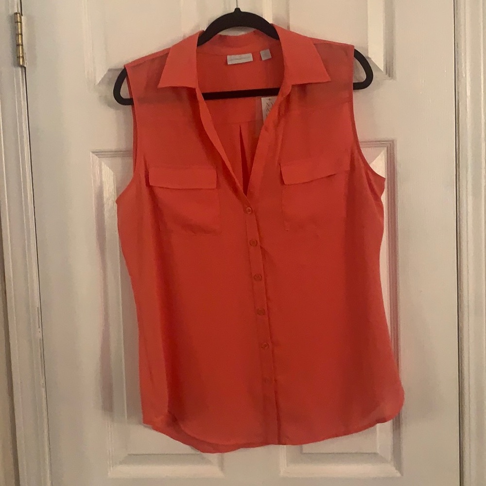 NWT pink collared tank